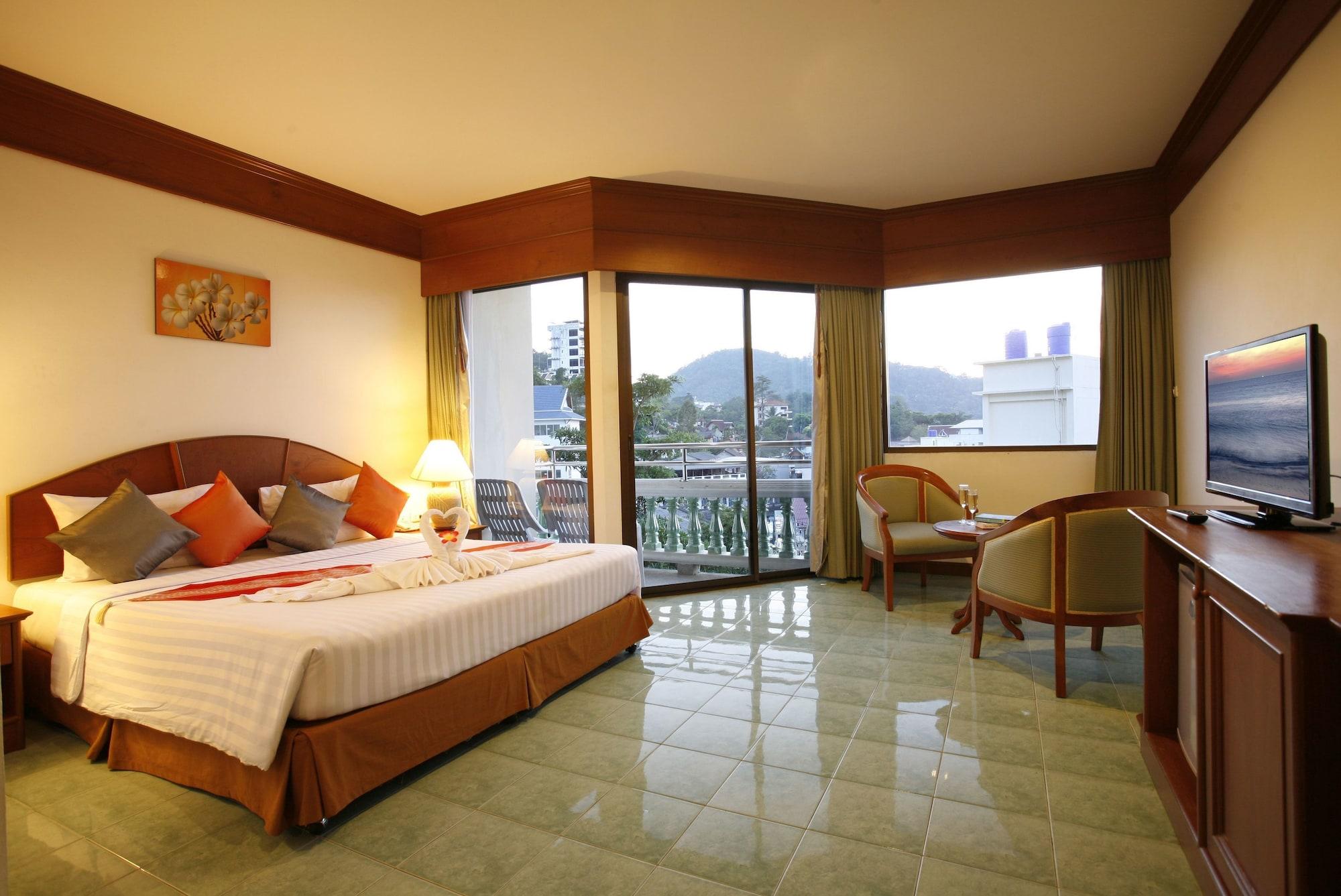 Jiraporn Hill Resort Patong Exterior foto